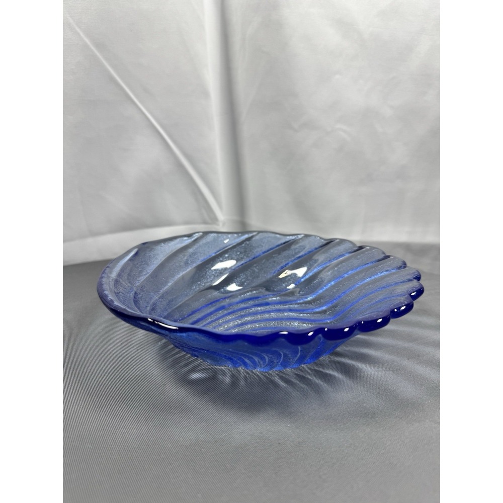 Vintage Swirl Blue Serving Bowl